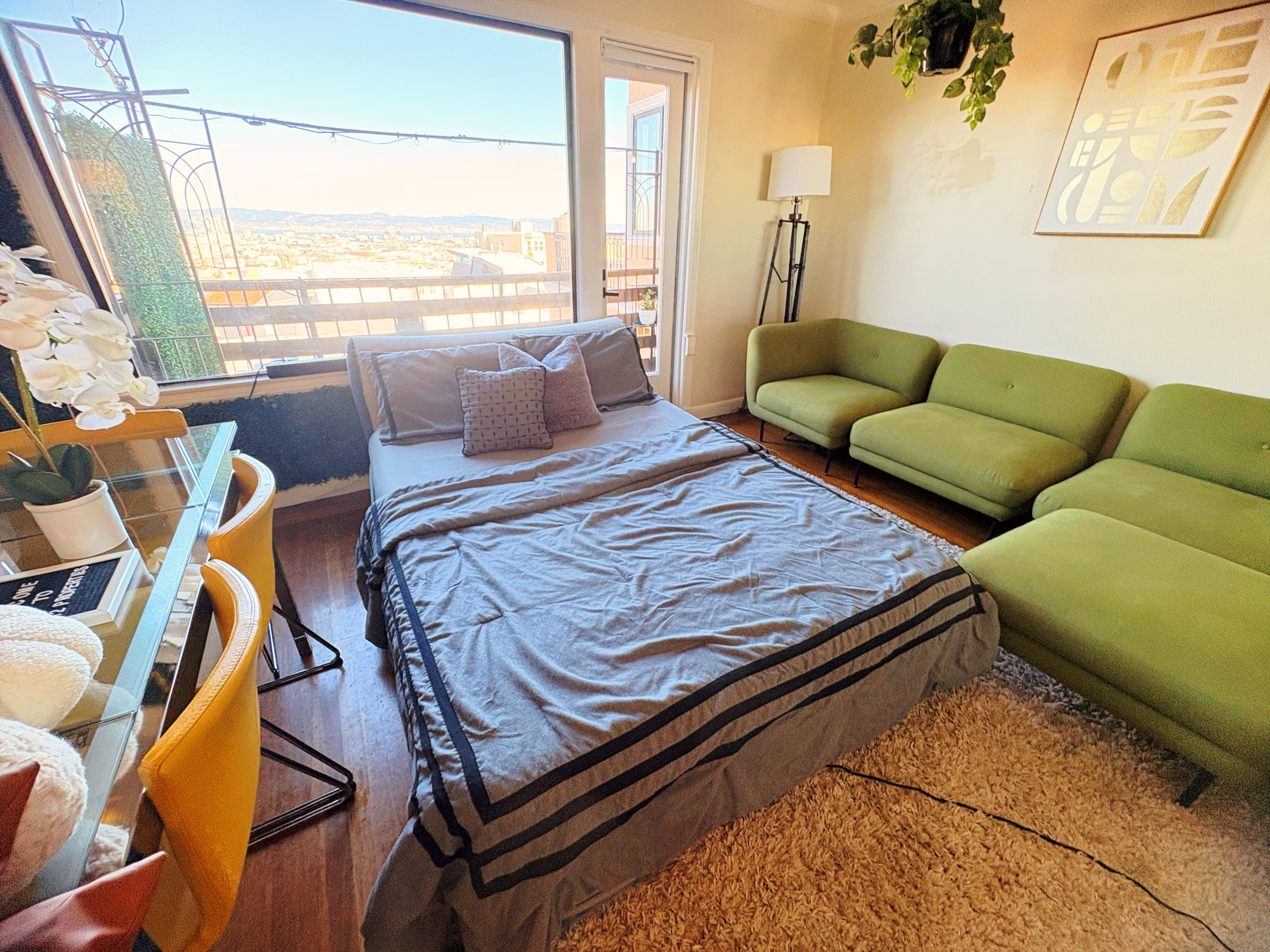 Townhouse in San Francisco · ★4.8 · 2 bedrooms · 3 beds · 1 bath - Image 3