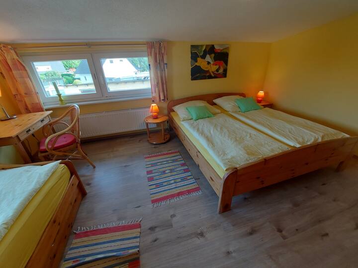 غرفة النوم 1