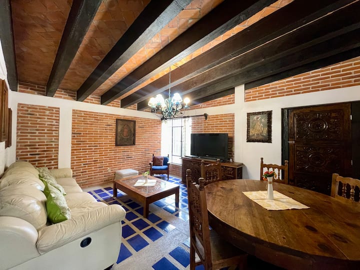 Casa De Campo Con Hermoso Jardín - Tequisquiapan