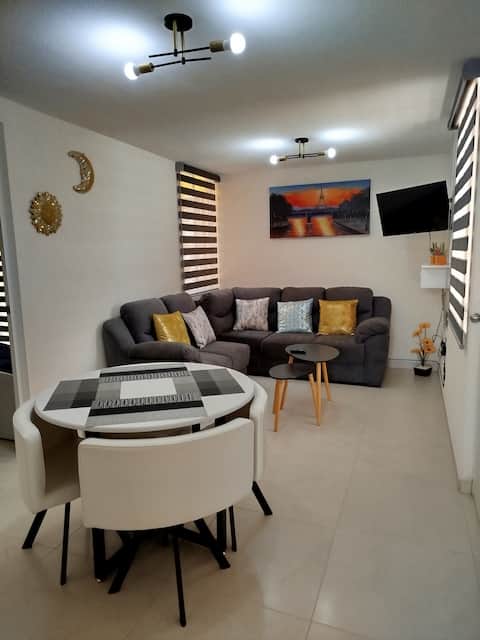 Top performing Airbnb: Apartment in a residential development We bill in Querétaro