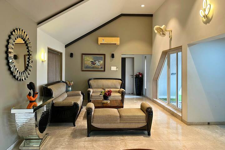 2bhk Private Villa With Pool & Club House - Vada