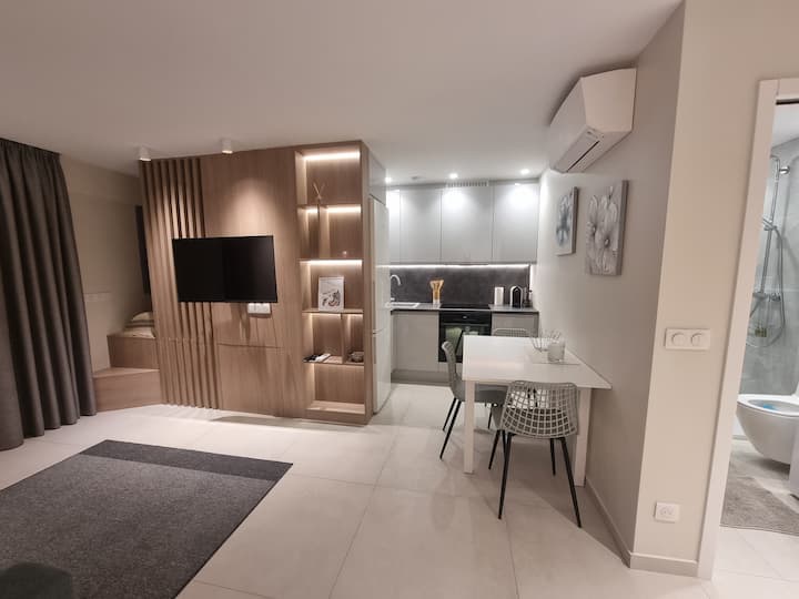 Charmant Studio Rénové - Mouans-Sartoux
