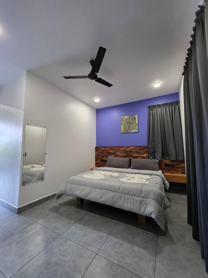 Bedroom 3 image 1