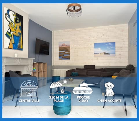 Spacious terrace 250 m from the beach and shops