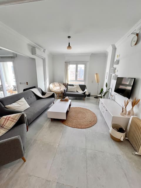 The Heart Of Zayed’s Luxurious 2BR Hotel Apartment