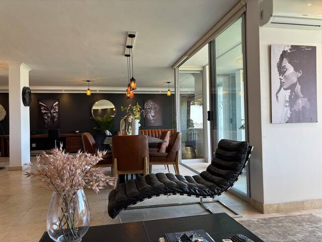 001 Beach Apartment gallery image 5