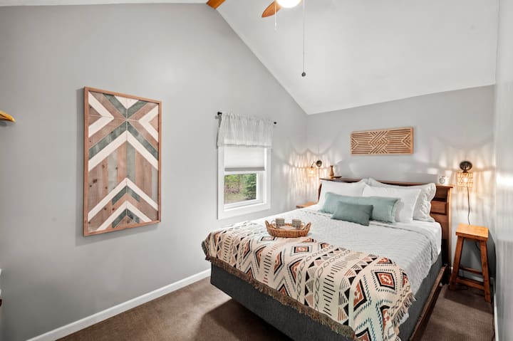 საძინებელი 1