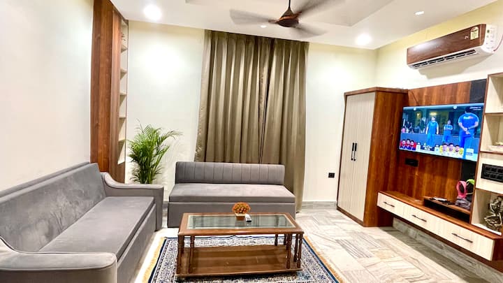 Stylish Duplex In Heart Of Haridwar-self Check-in - Haridwar