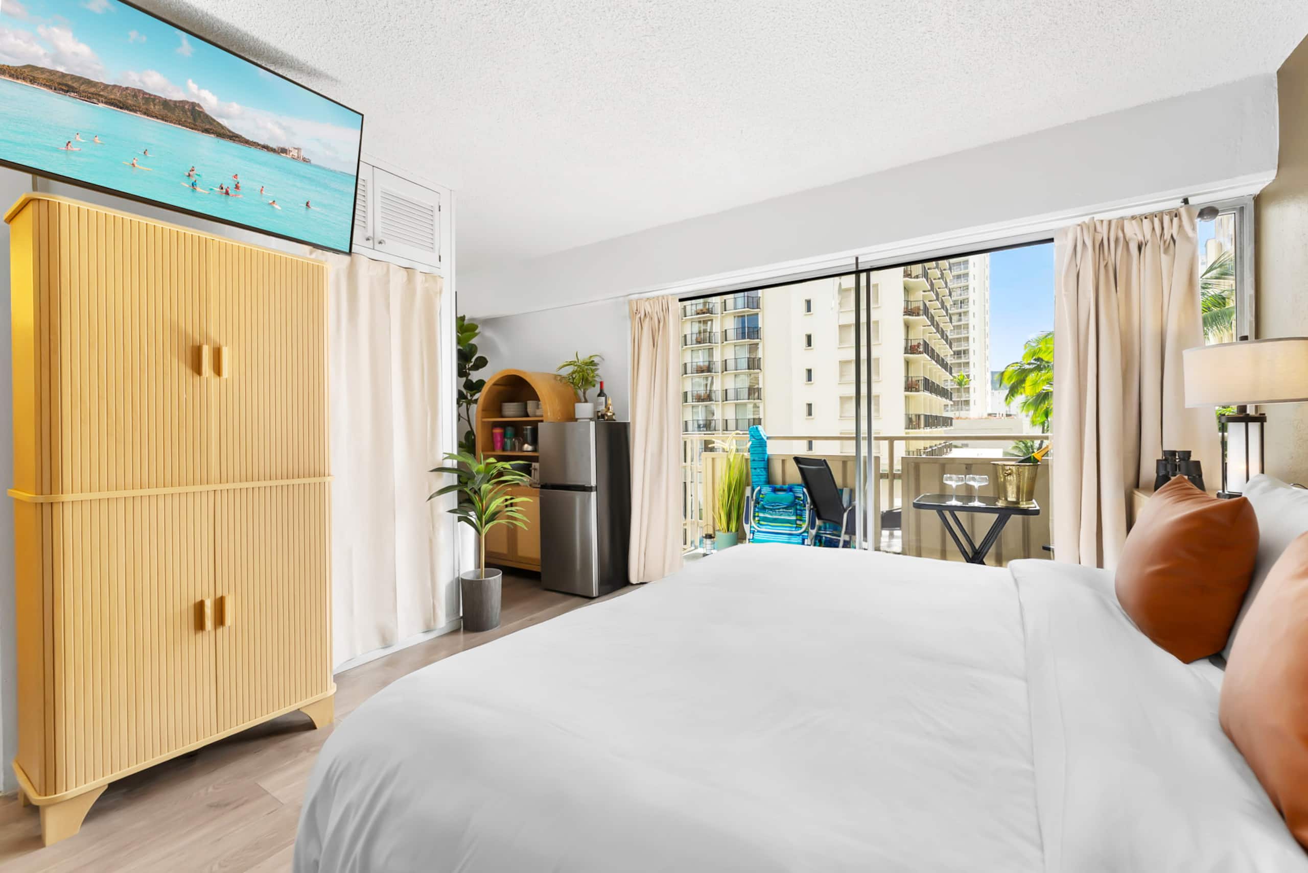 Shaka + Block To Beach + Sleeps Up To 5 Guests! - Photo 20