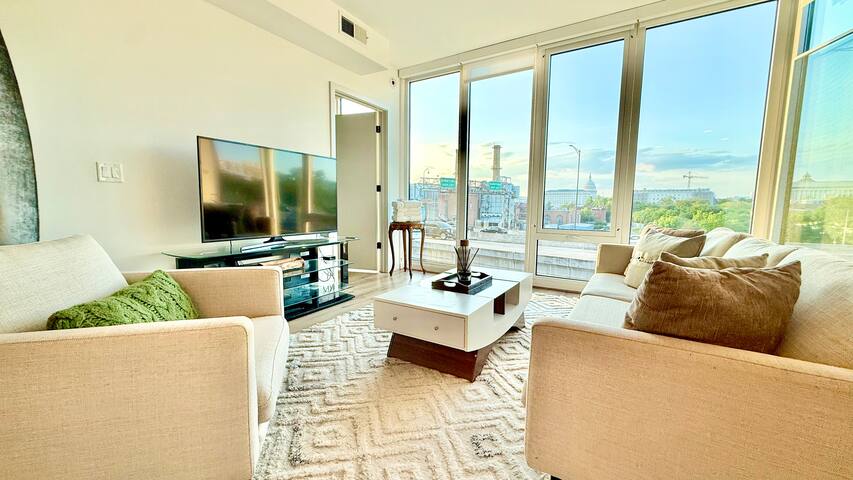 Luxury Apt & Amenity Spaces | Metro Access | DC gallery image 4