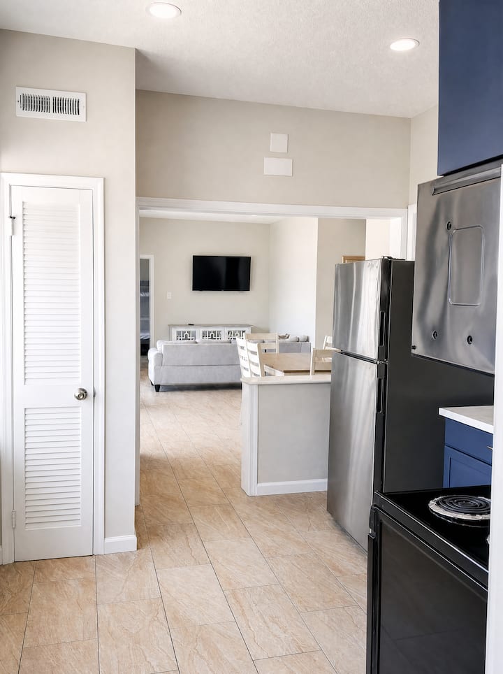 Pent House, 3 Bed Rooms - Cape May, NJ