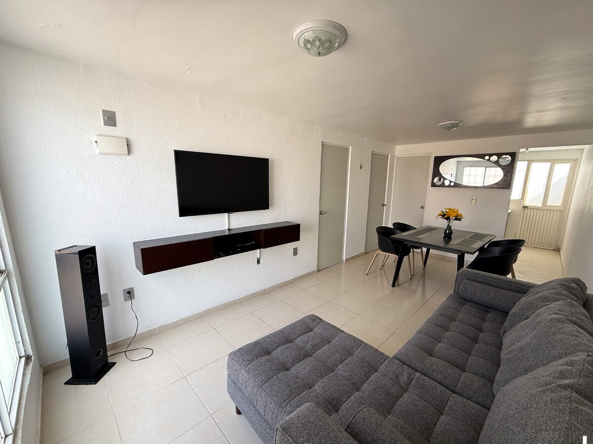 Top Airbnb: Comfort Security Billing | Querétaro Apartment en San Pablo