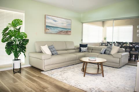 Successful Airbnb property: Family Retreat Near Siesta Key & Downtown Sarasota in Sarasota