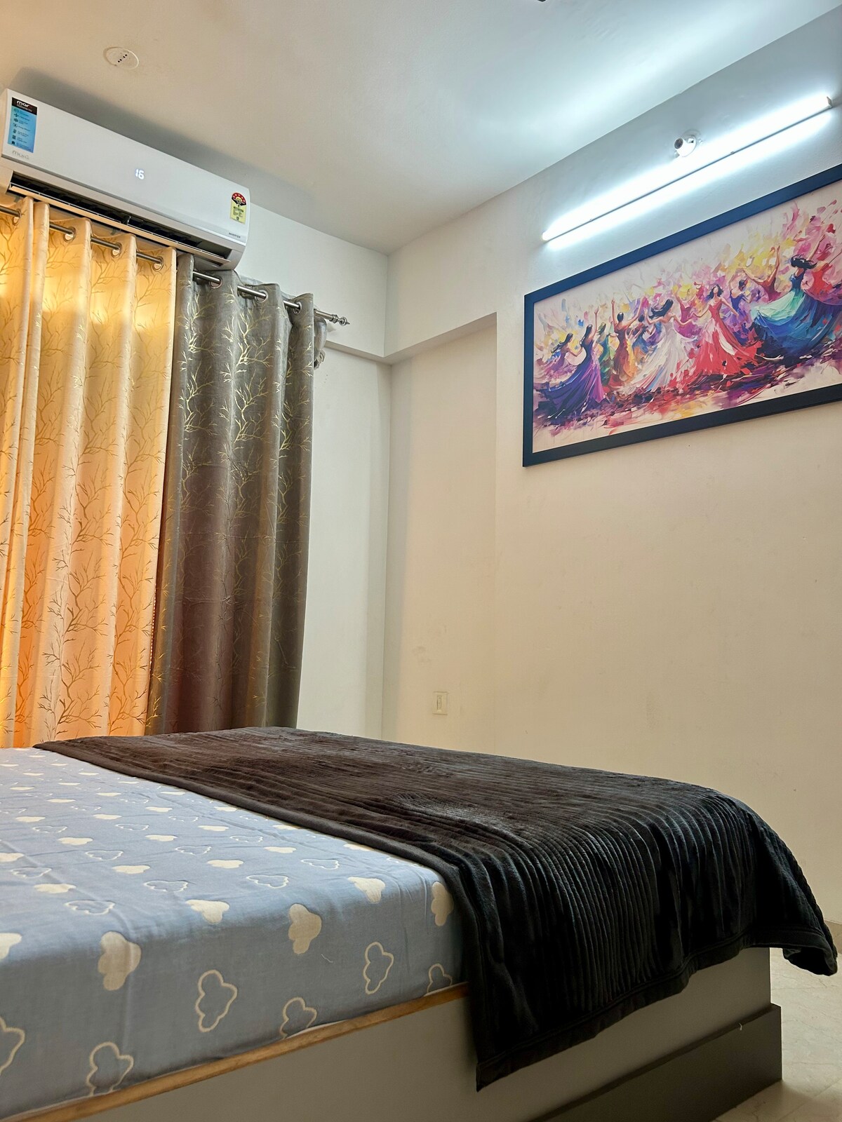 غرفة النوم 2