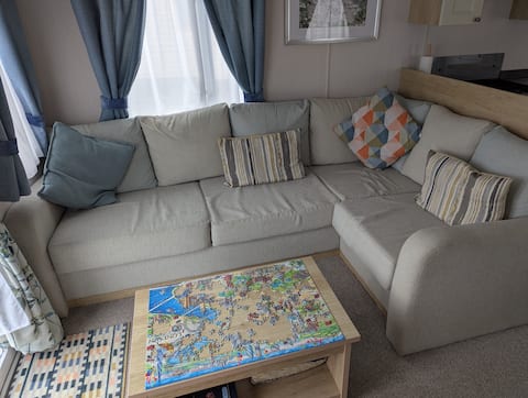 Top performing Airbnb: Coastal Retreat at Durdle Door with Sea View in West Lulworth