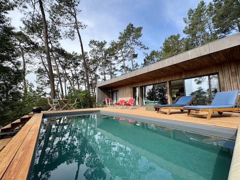 La Villa du Bout du Monde – Pool & Jacuzzi