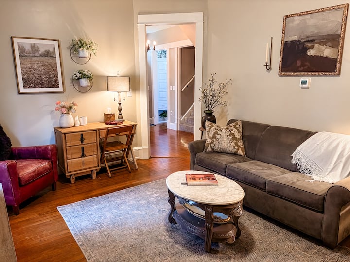 Cozy Suite In A Cherry Hill Historical Home - グランド・ラピッズ, MI