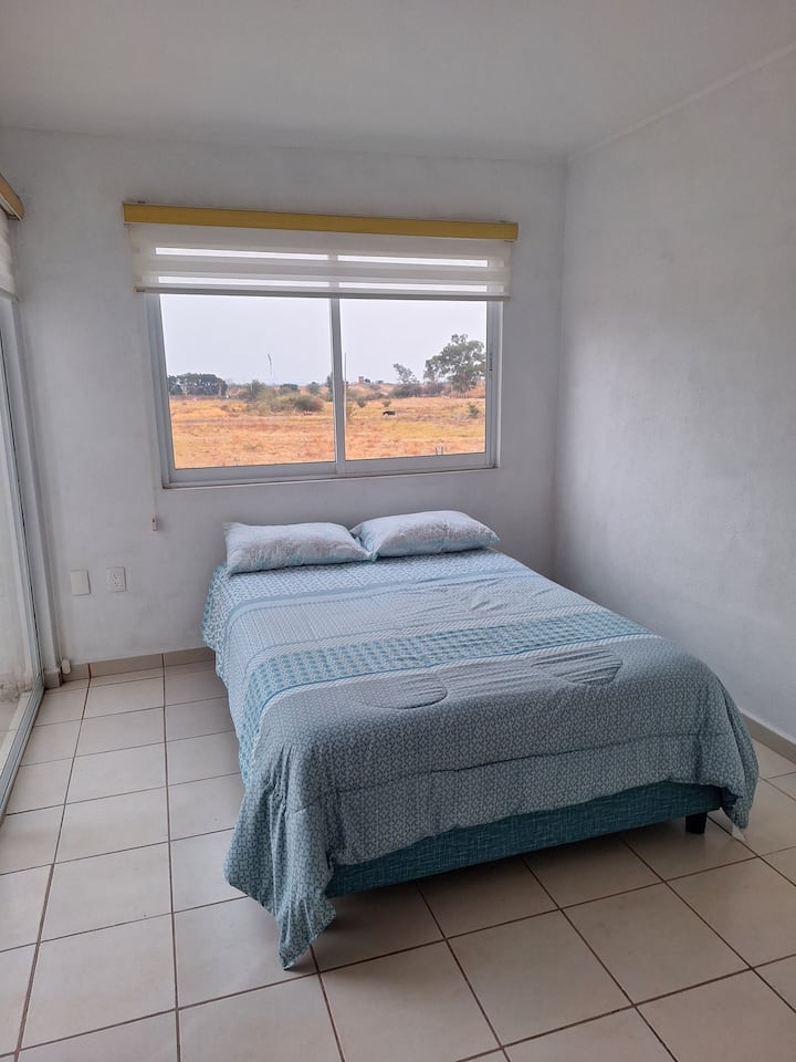 საძინებელი 1