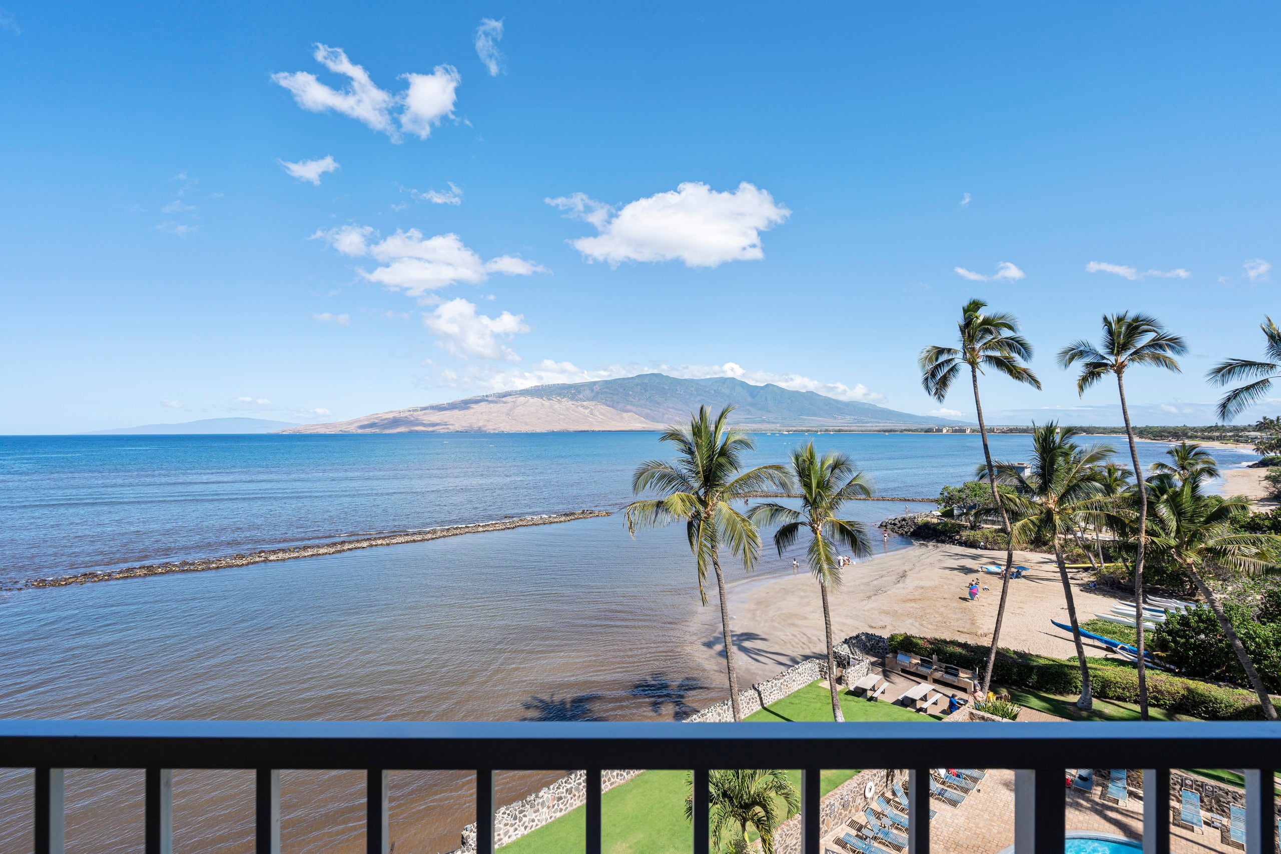 Amazing Remodeled Condo-Menehune Shores #609 - Image 9