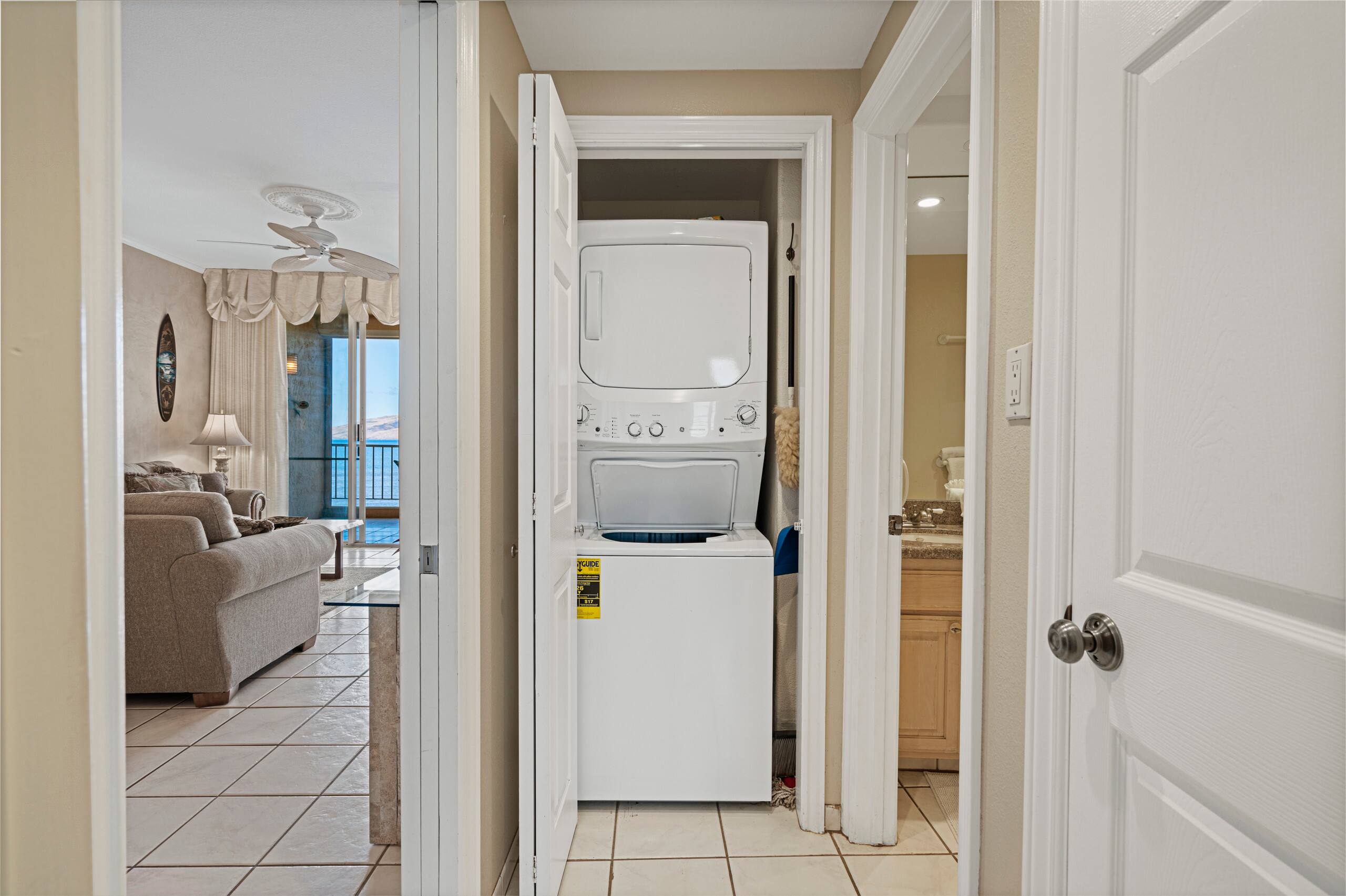Amazing Remodeled Condo-Menehune Shores #609 - Image 22