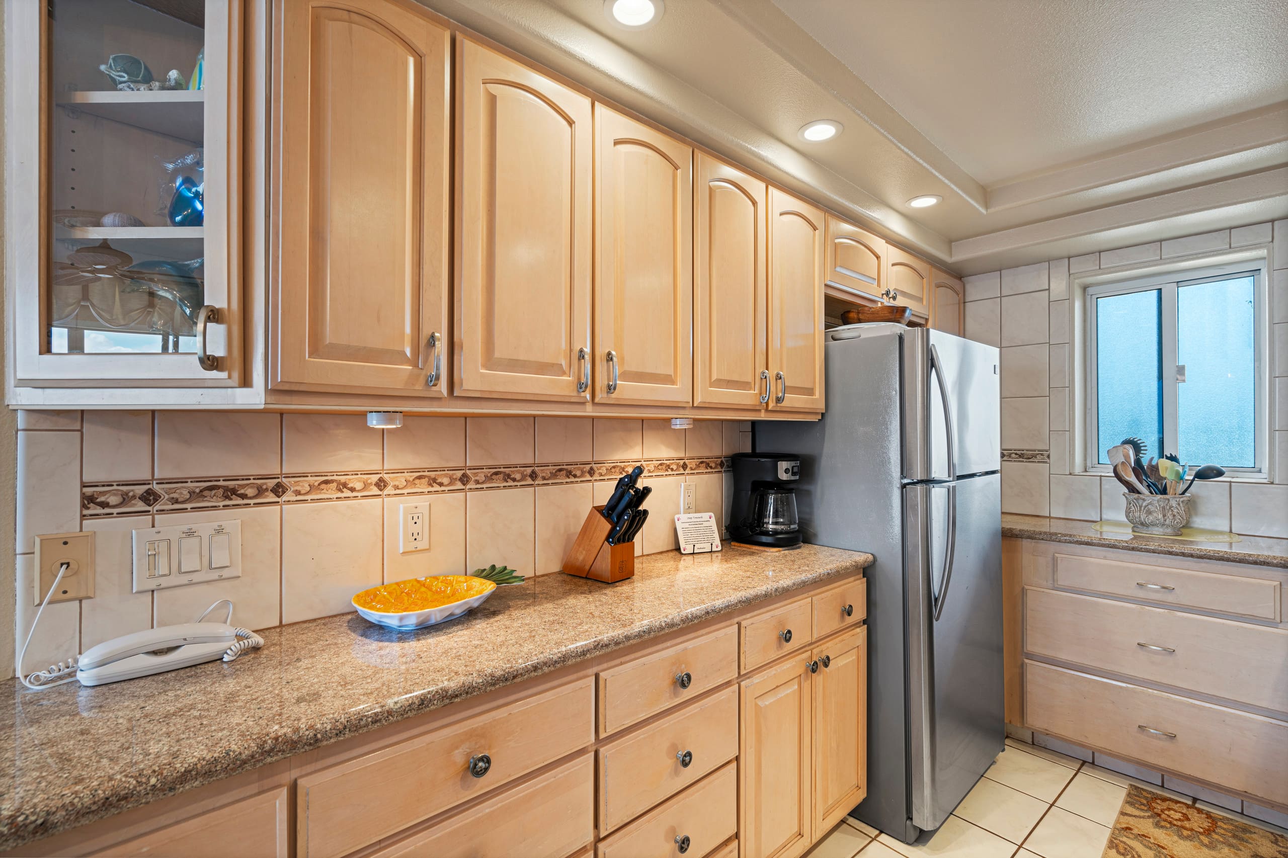 Amazing Remodeled Condo-Menehune Shores #609 - Image 14