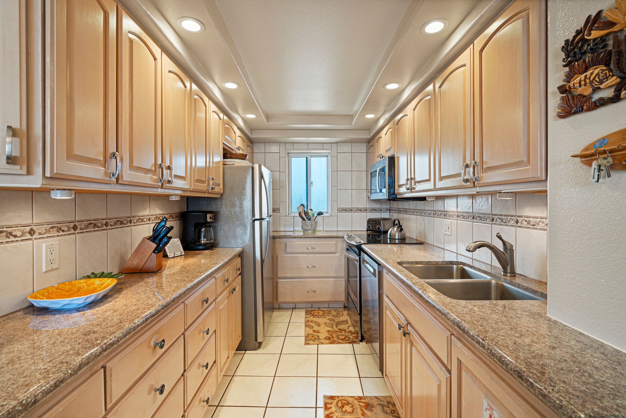 Amazing Remodeled Condo-Menehune Shores #609 - Image 3