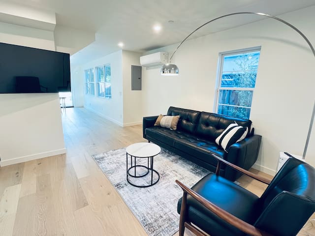 Brand New 3BR designer home near Stanford