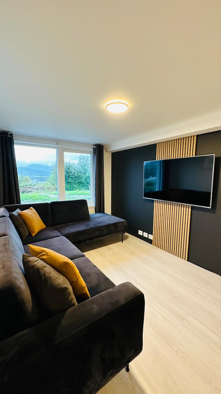 Newly Renovatedapartment Nearmoa - Ålesund