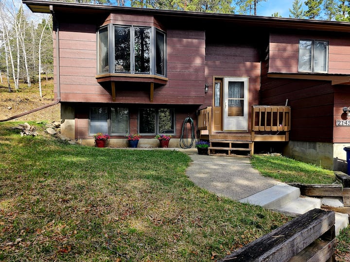 Deer Mountain Escape - Deadwood, SD