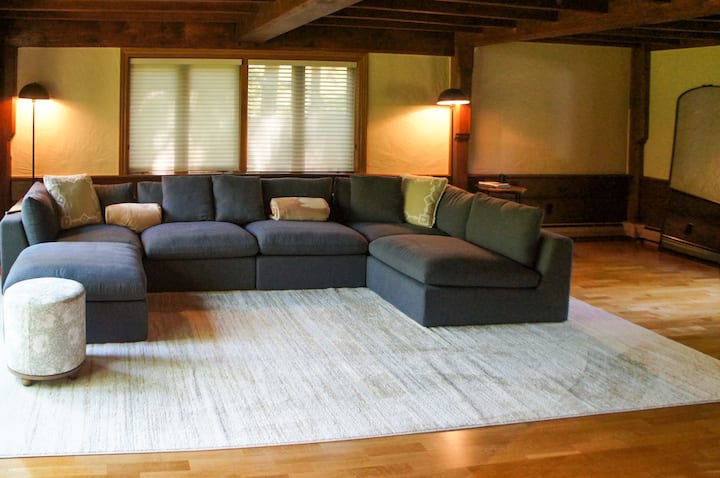 Riverfront, Secluded Get Away Property Near Cle - North Olmsted, OH