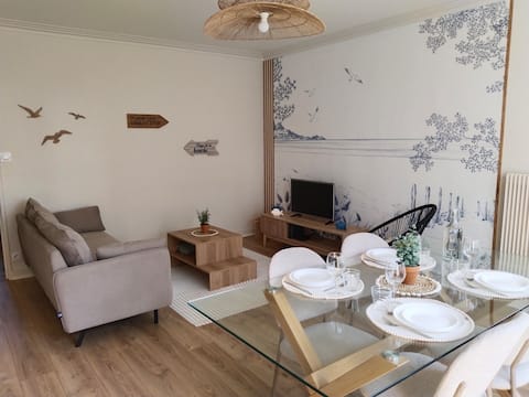 Successful Airbnb property: The Open Sea in Saint Brieuc