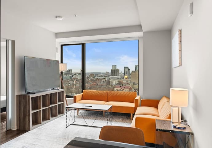 Downtown high end 2BR 2BA Condo Stunning City View