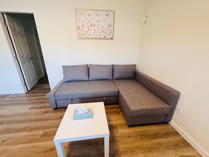 Cozy Hollow—private Detached 1br Suite In Victoria - Sooke