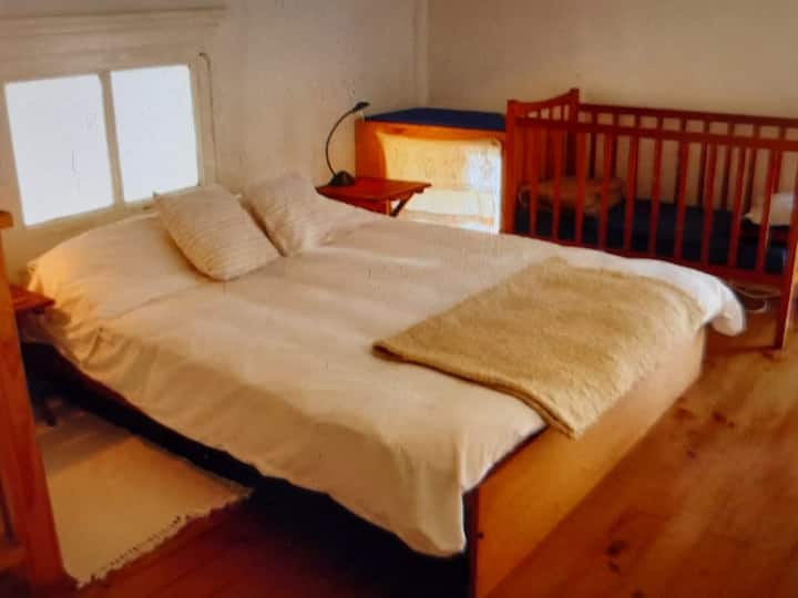 საძინებელი 1