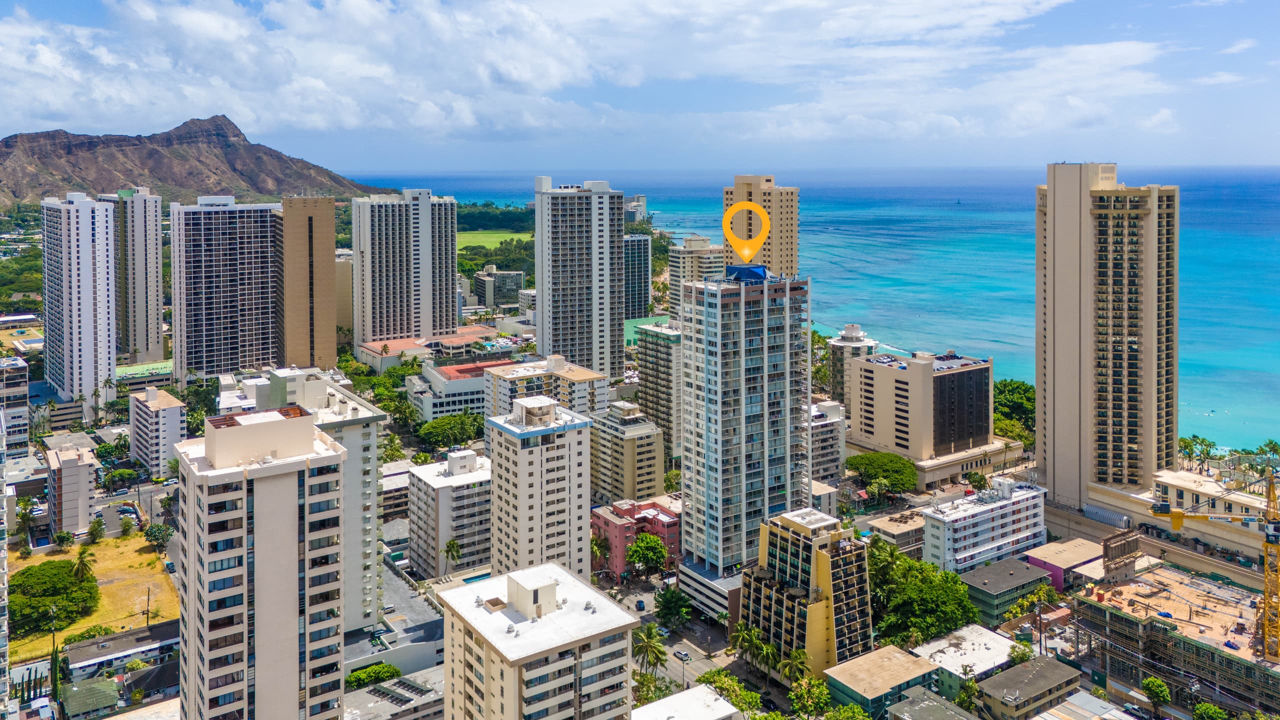 NEW Remodeled • 3 Min Walk to Beach • Rooftop Pool - Image 53