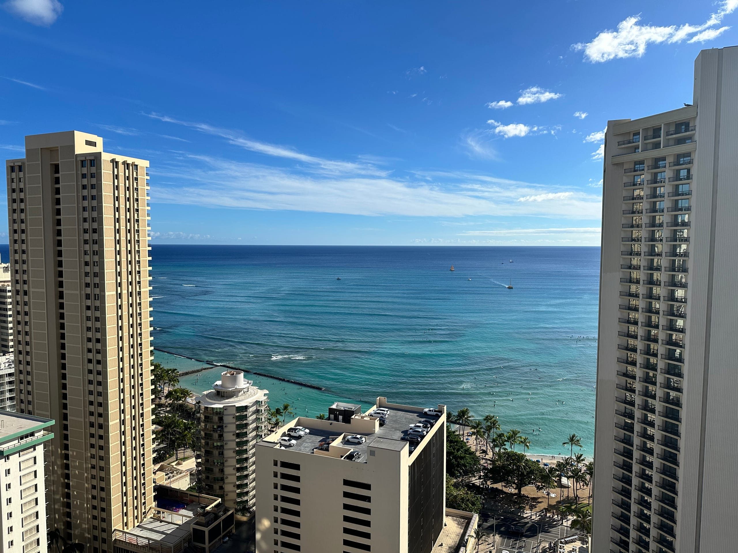 NEW Remodeled • 3 Min Walk to Beach • Rooftop Pool - Image 59