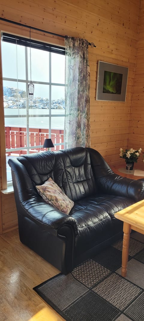 Successful Airbnb property: Beautiful rowing boat in Lofoten with beautiful views. in Nordland