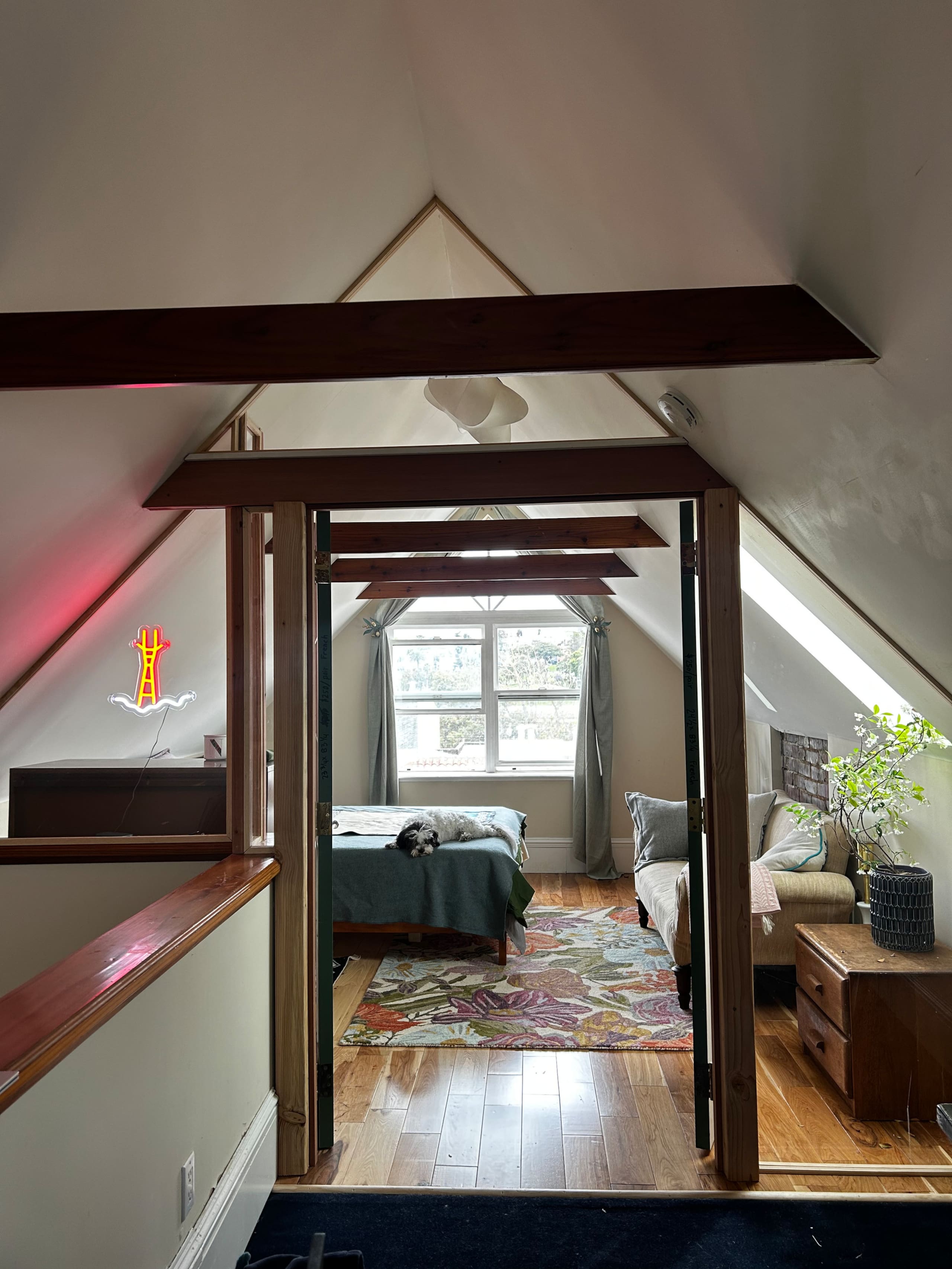 Home in San Francisco · ★5.0 · 4 bedrooms · 4 beds · 2 baths - Image 22