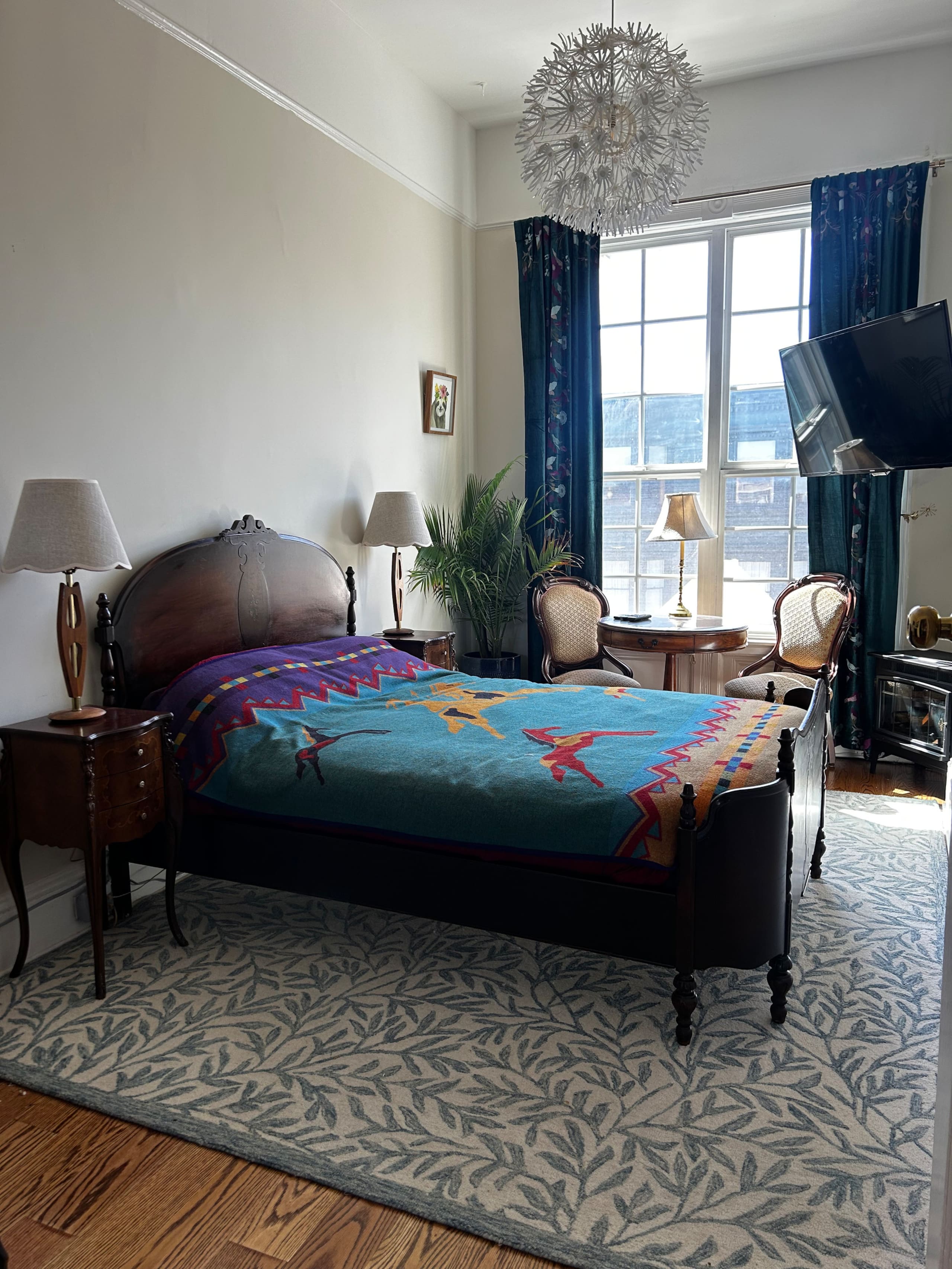 Home in San Francisco · ★5.0 · 4 bedrooms · 4 beds · 2 baths - Image 10