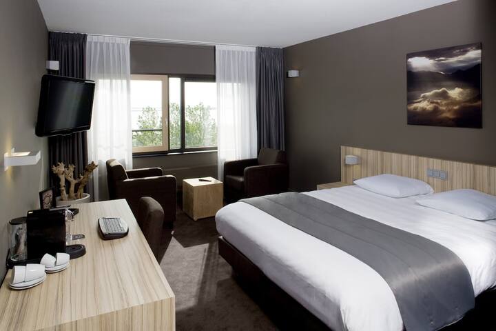 Relaxation Near Amalia Speeltuin With Free Parking - Bergen op Zoom