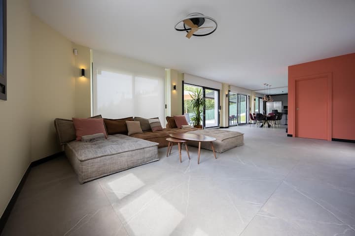 House With Pool And Panoramic View Of Bilbao - Bilbao