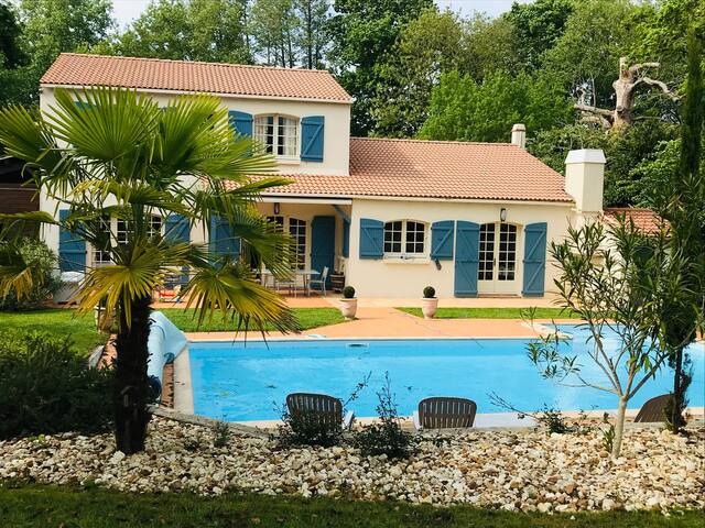 La GrOsse Conciergerie managed Airbnb listing 1