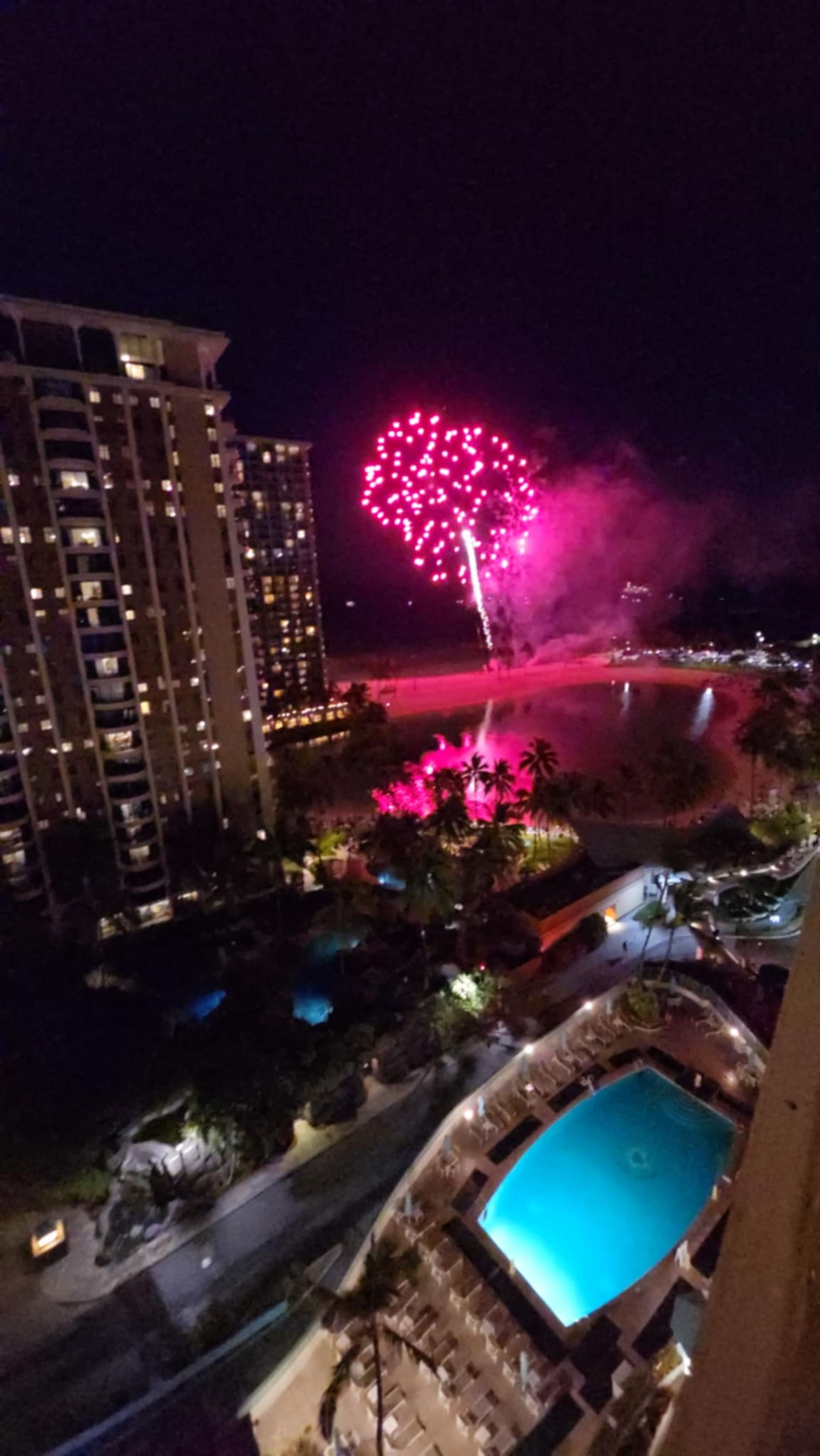 Oceanview-Luxurious Condo, free parking. - Image 85