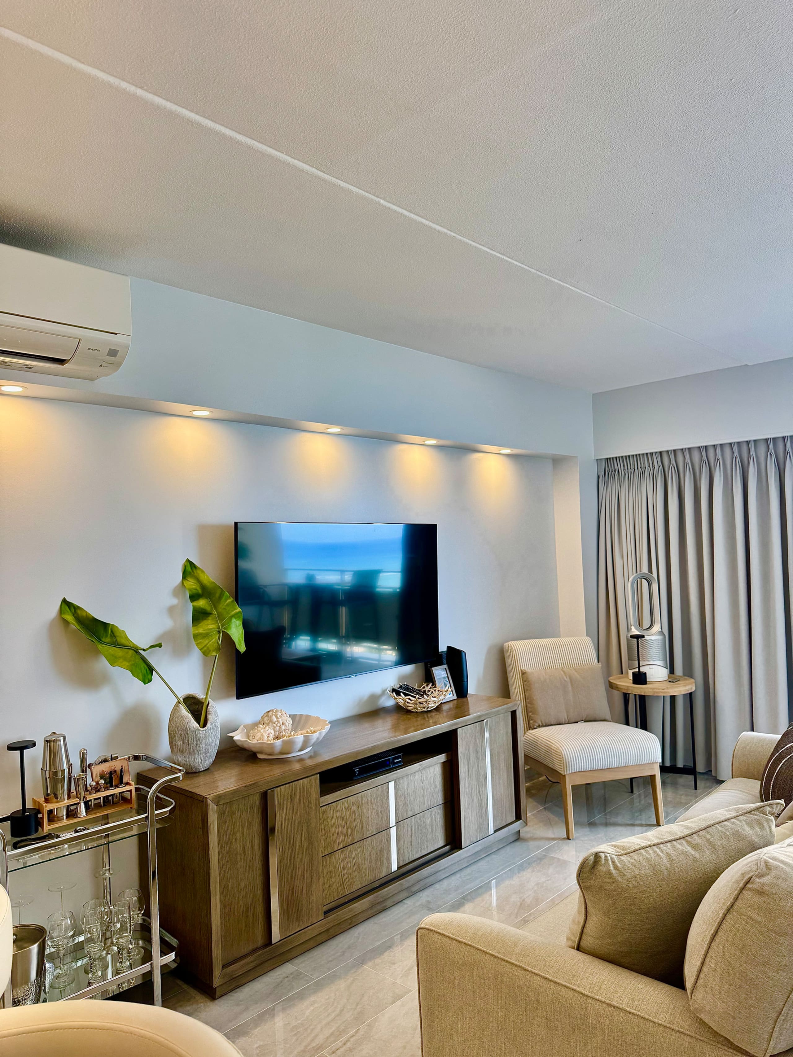 Oceanview-Luxurious Condo, free parking. - Image 10