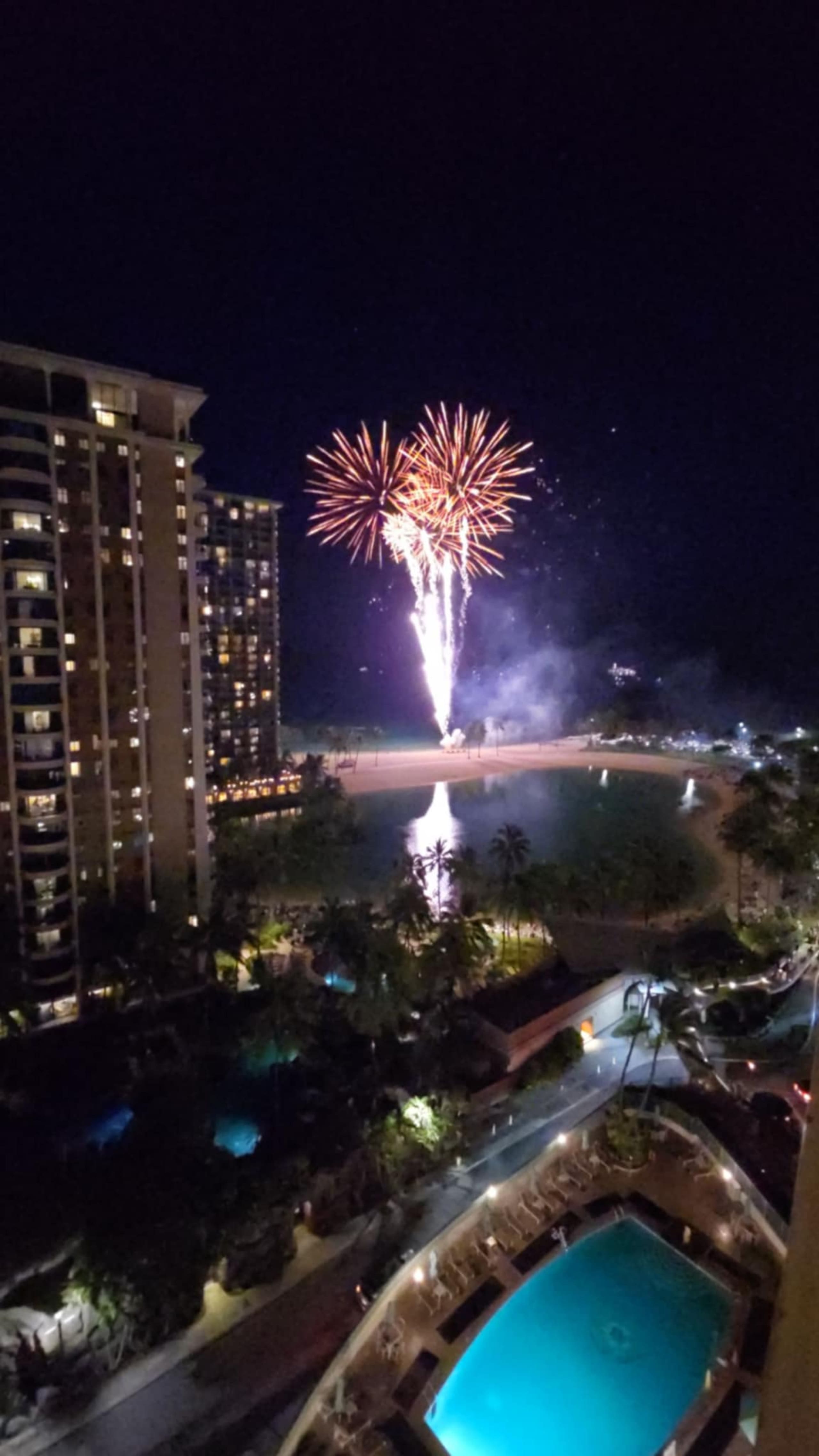 Oceanview-Luxurious Condo, free parking. - Image 90