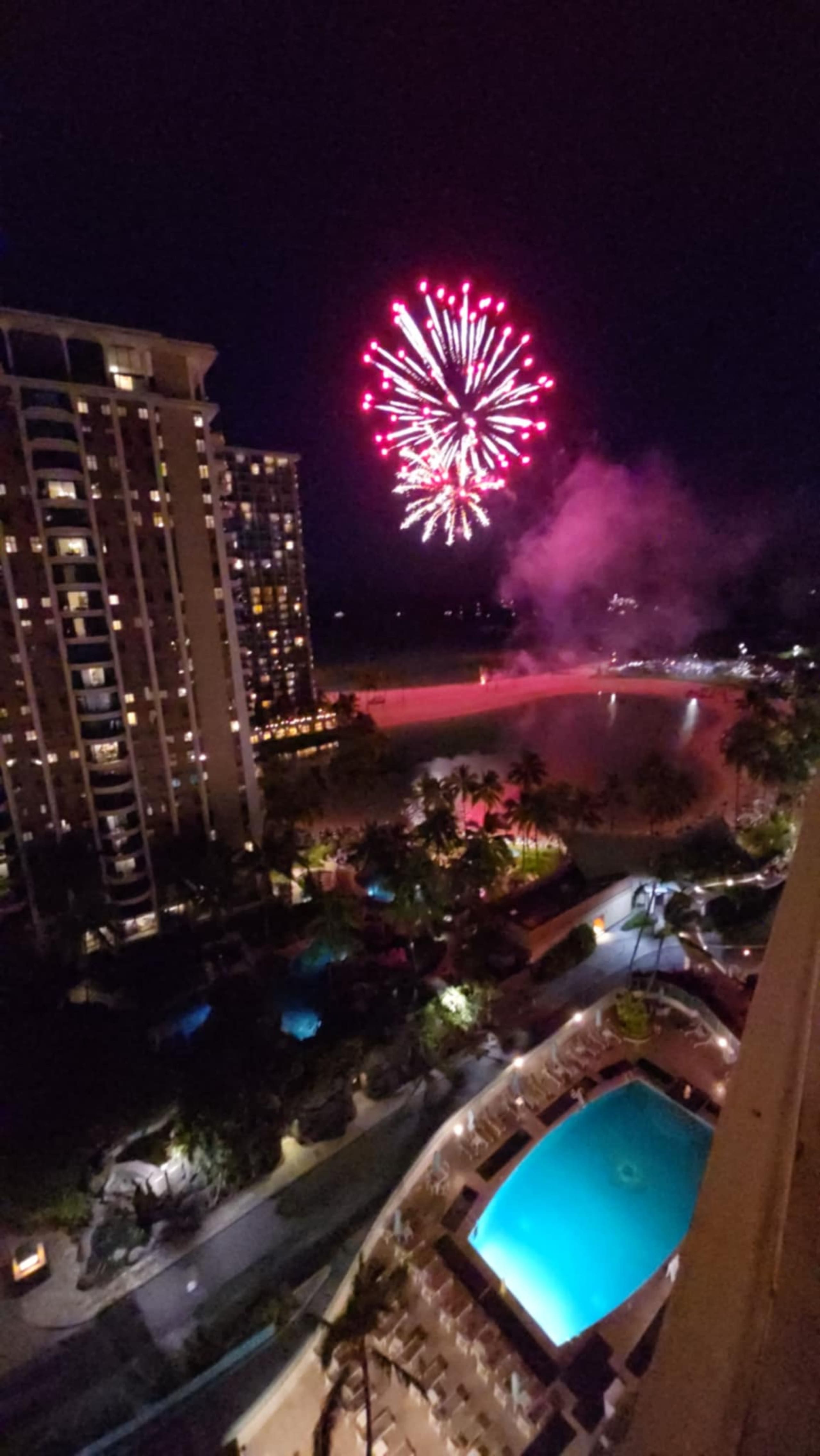 Oceanview-Luxurious Condo, free parking. - Image 87