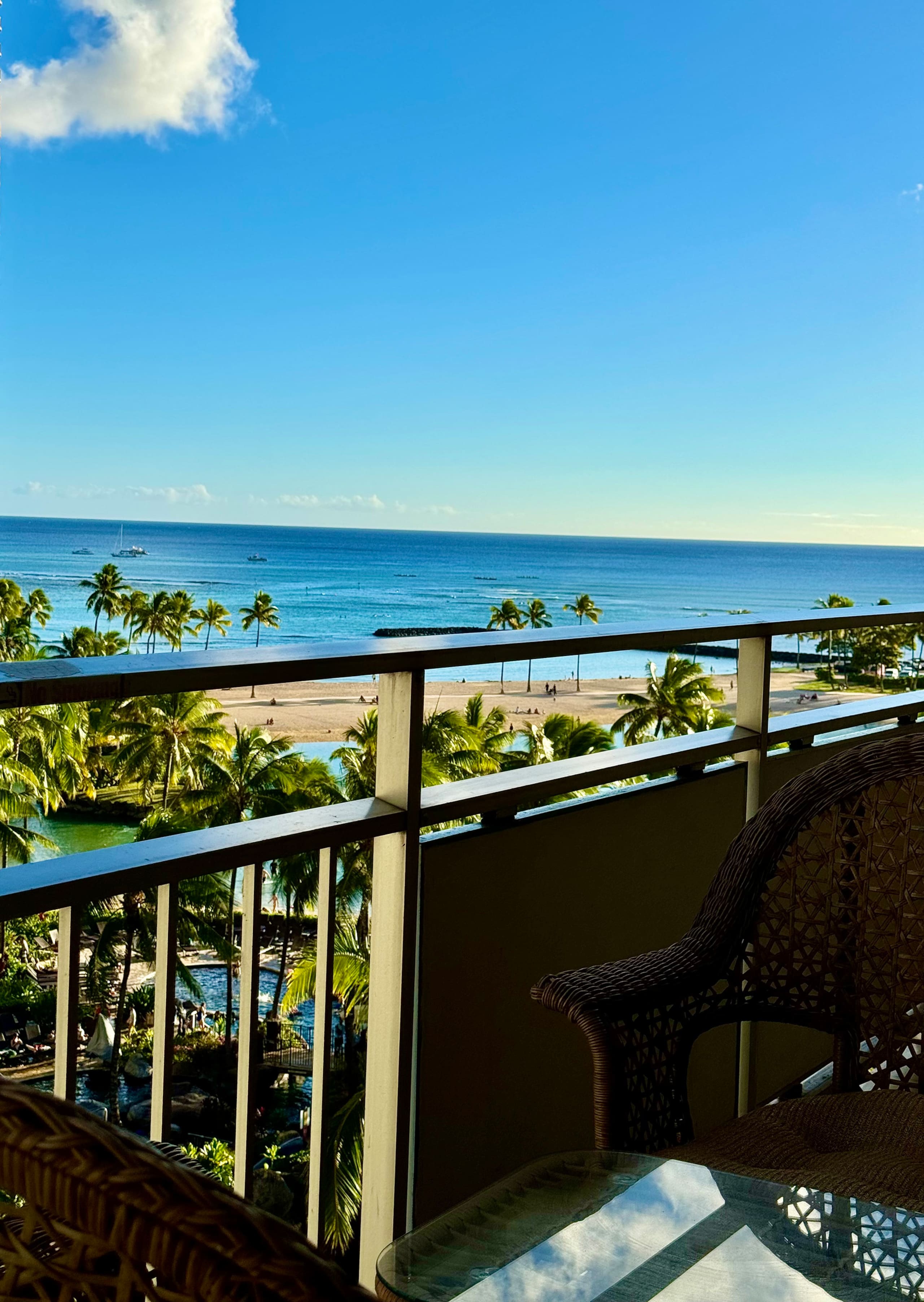 Oceanview-Luxurious Condo, free parking. - Image 43