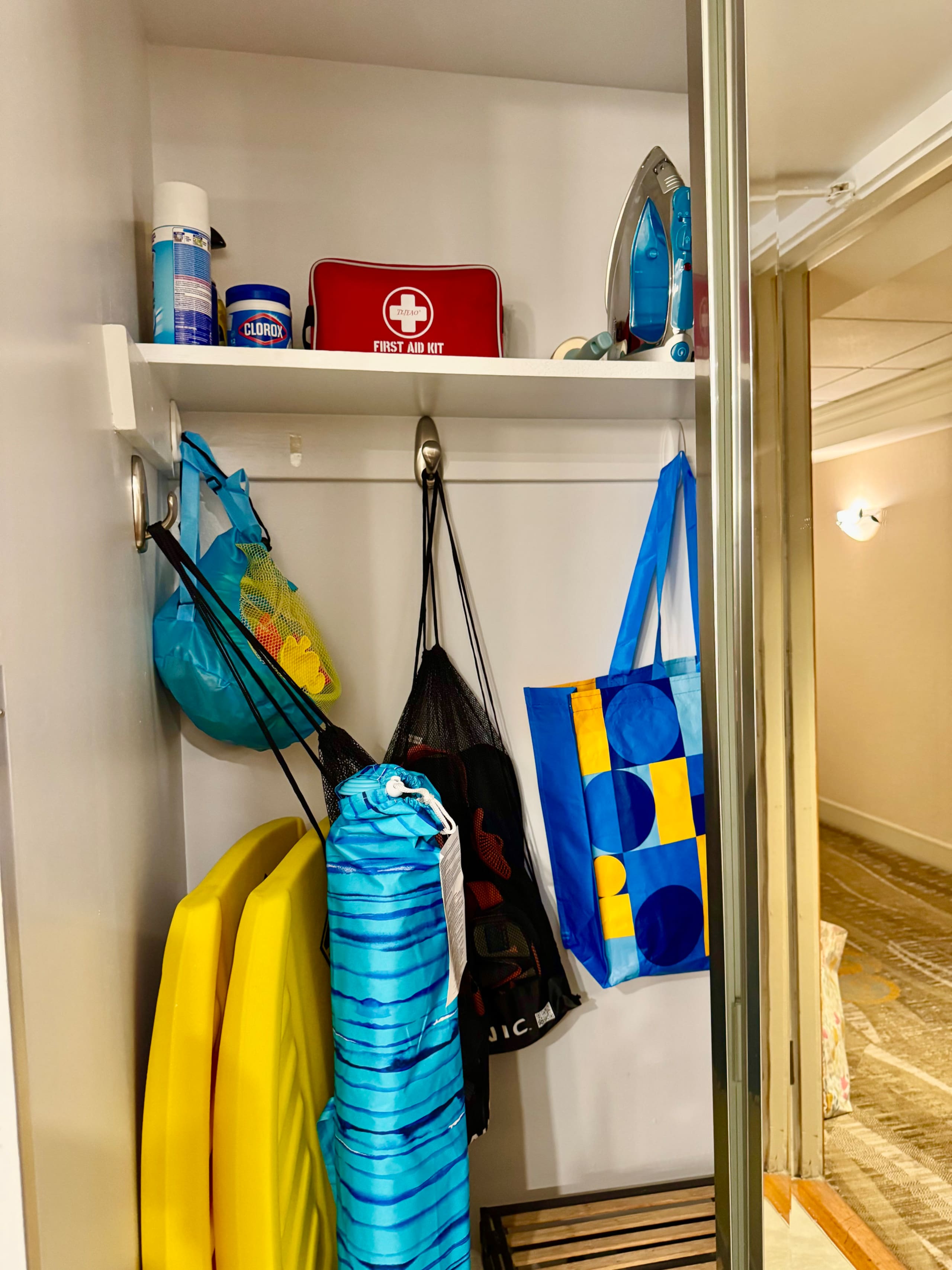 Oceanview-Luxurious Condo, free parking. - Image 81