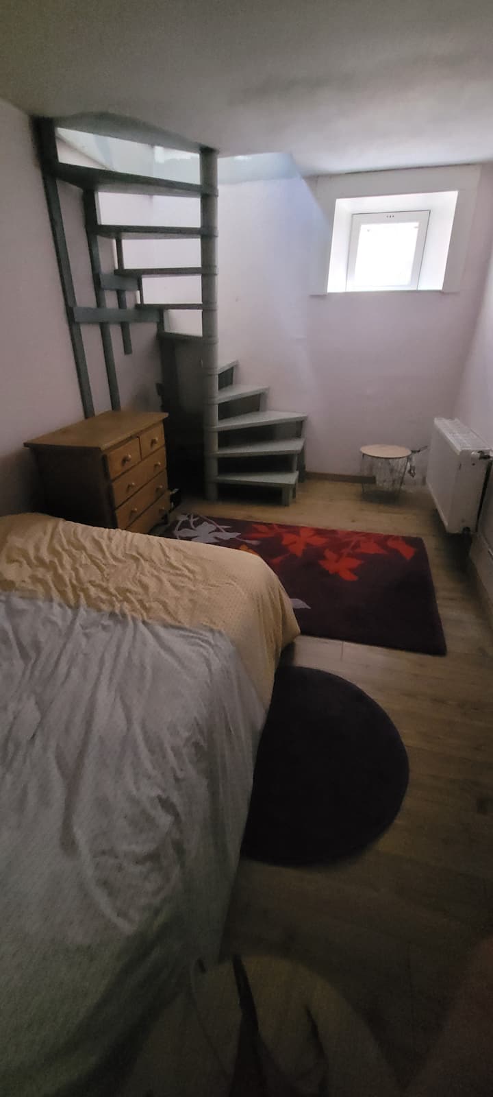 Dhomë gjumi 2