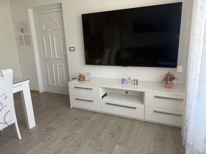 Apartment Vinko Near Center - Arbe
